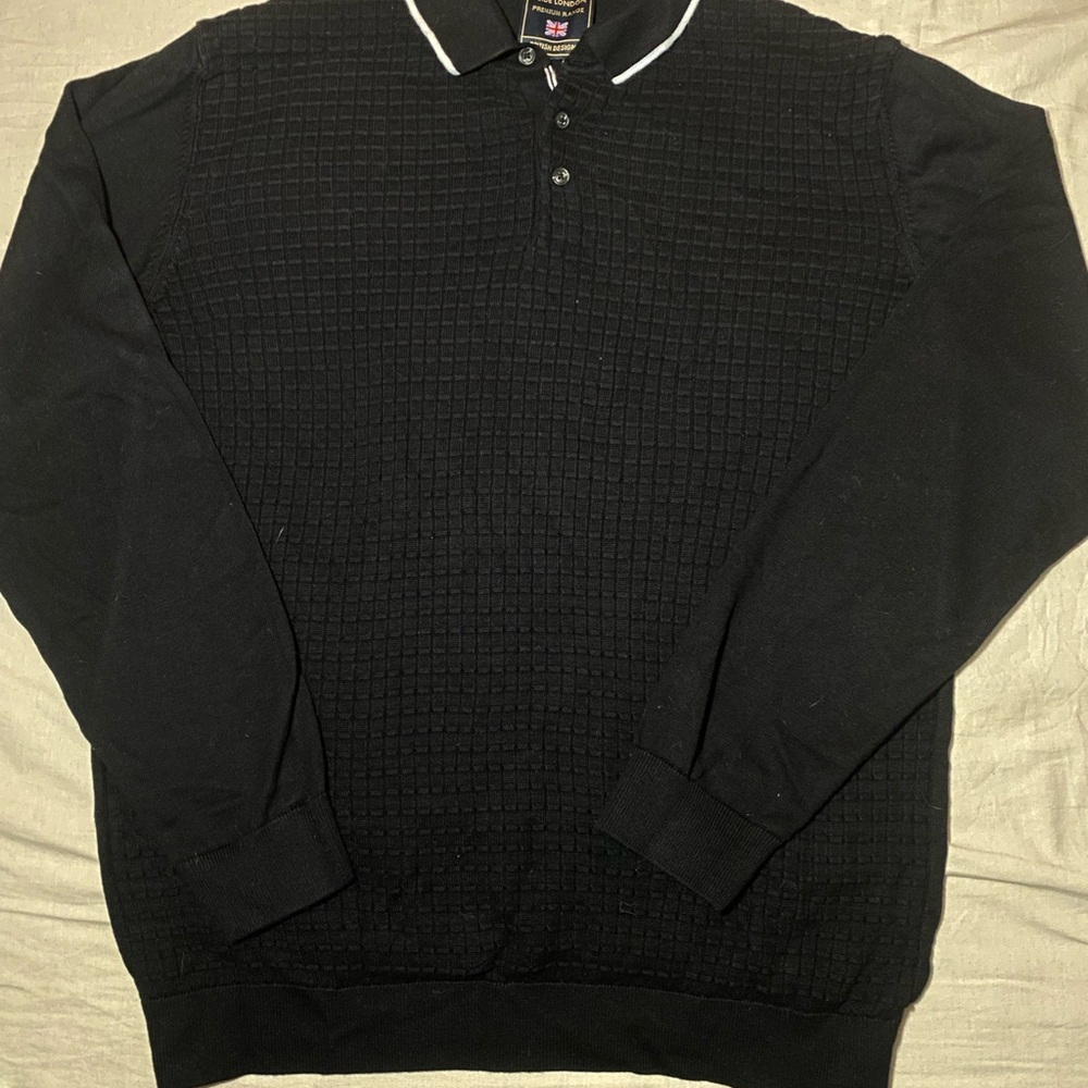Men's Black Sweater with Collar
